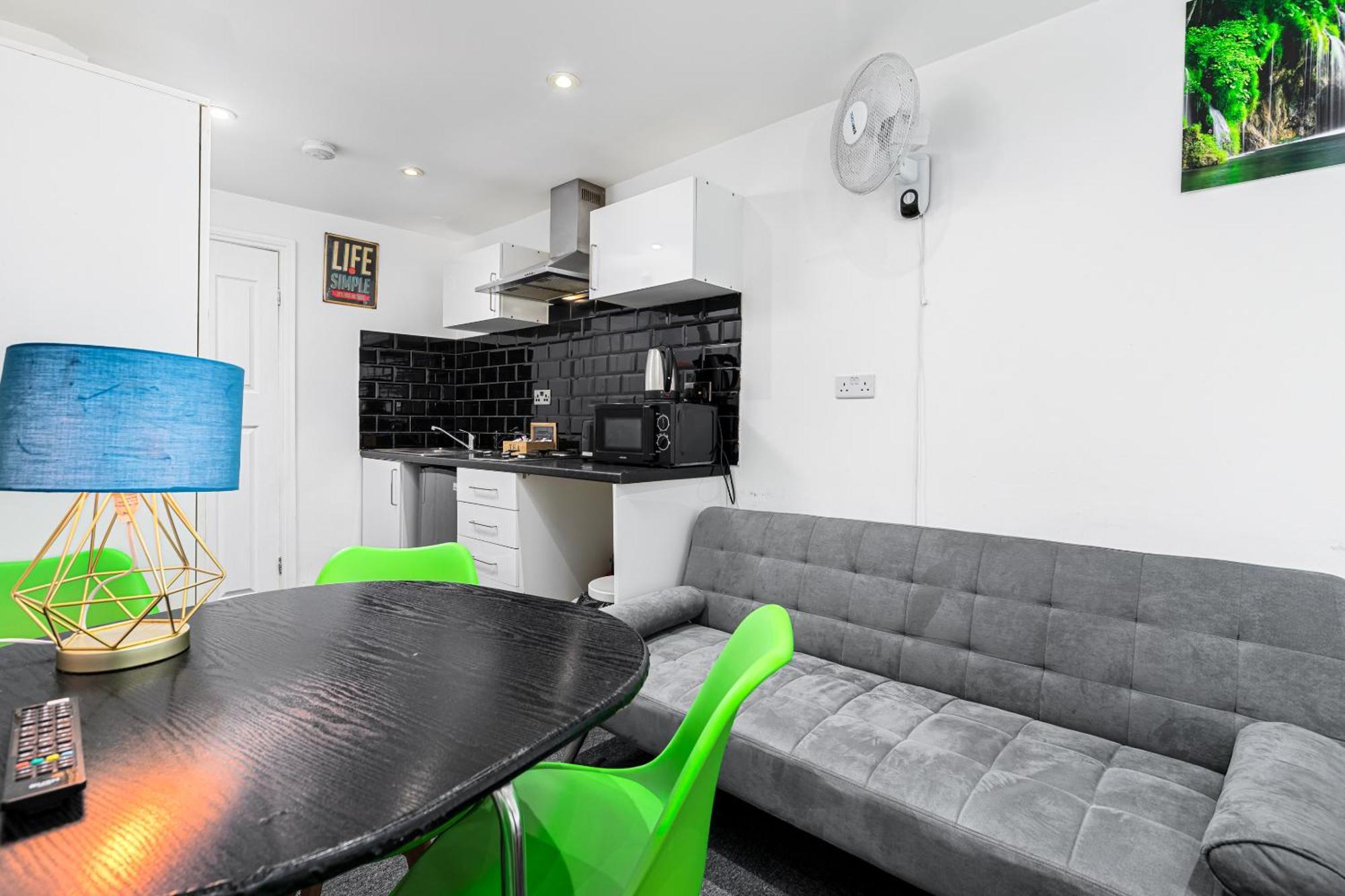 Whitechapel Grand Apartment London Room photo